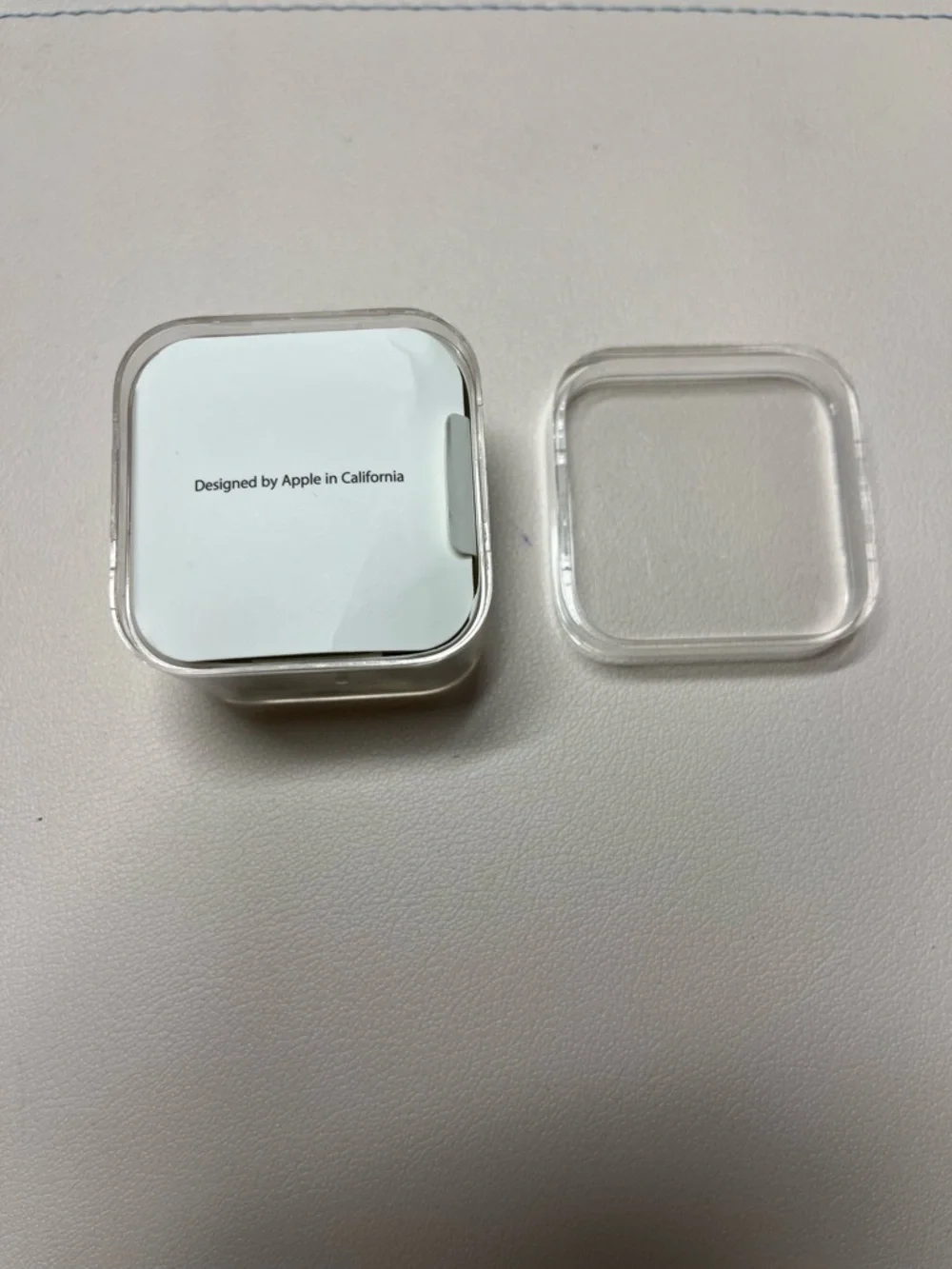 Apple iPod shuffle - 2GB (2015 - 4th generation) - Picture 6 of 8